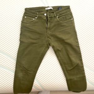 Zara Skinny Pant Green SIZE 32 USA
